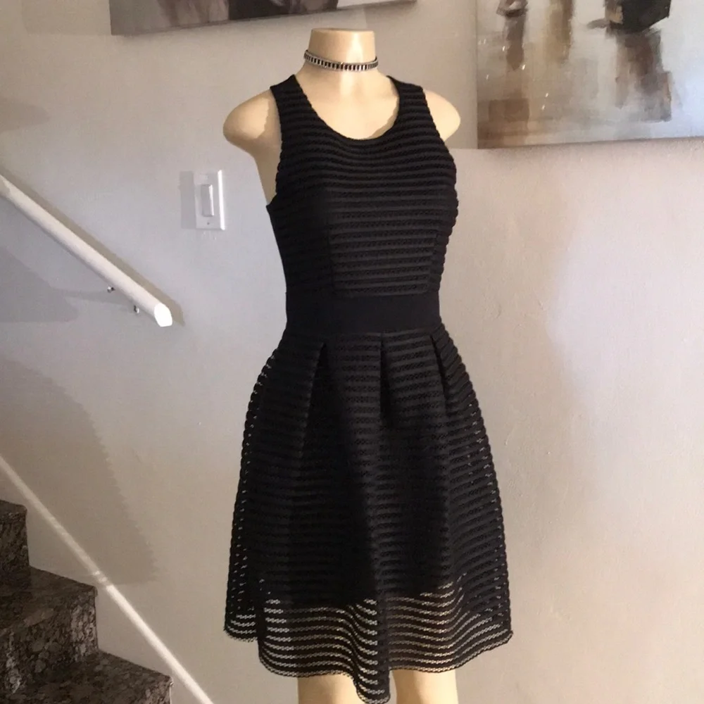 ISANI for Target Dress - Picture 3 of 10